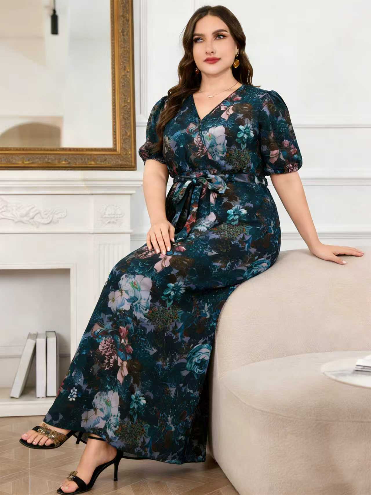 2026新作入荷 プラスサイズ レディース ダークフローラル - Romper Floral Print のレビューと価格