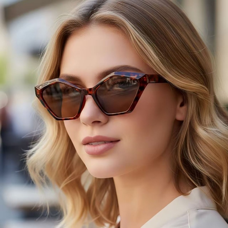 1 個レトロファッションキャットアイナローフレームサングラス - Sunglasses Cat Eye のレビューと価格