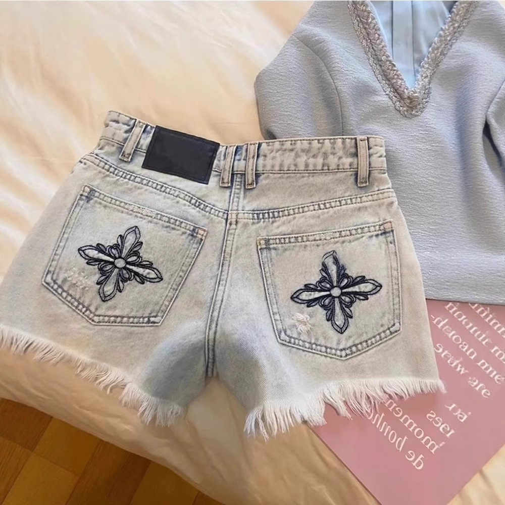 2026年夏 ヴィンテージ風 ウォッシュ加工 刺繍入り フレ - Shorts Denim Frayed のレビューと価格
