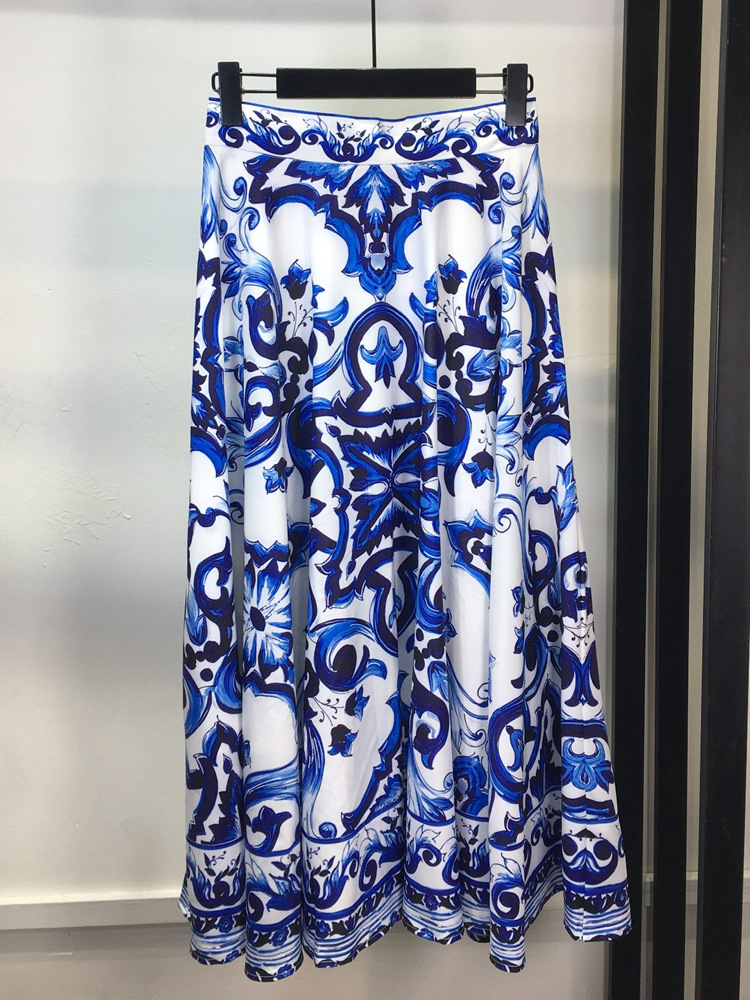 女性用ツーピースセット,タンクトップ,スパゲッティストラップ - Romper Floral Print のレビューと価格