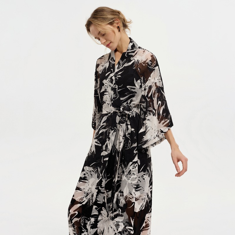 女性黒白インク花柄シアーシフォン着物襟ロングラップバスローブ - Kimono Sheer Floral のレビューと価格